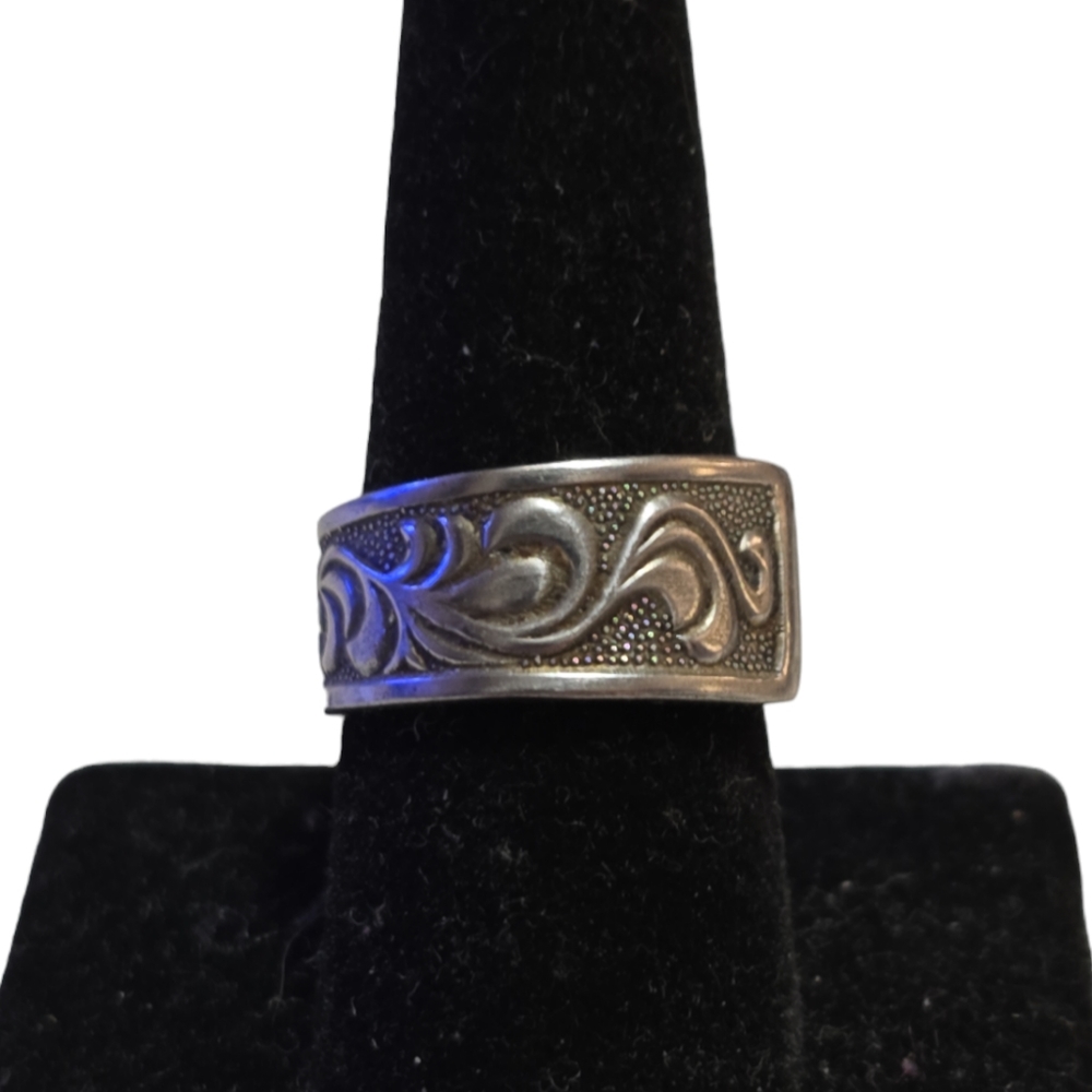 Vintage Flatware Hand Forged Spoon Ring Size 8 L12